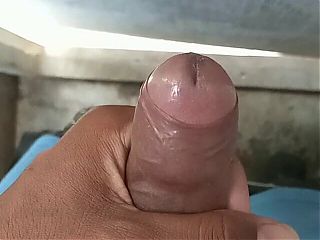 Fresh mood hand moving masturbation 